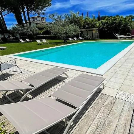 Sole Vino - In Centre Of Italy S Finest Wine And Truffle Areas - Exc Pool *