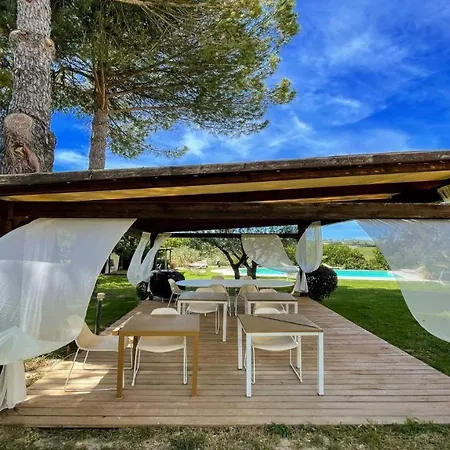 Sole Vino - In Centre Of Italy S Finest Wine And Truffle Areas - Exc Pool Vila *
