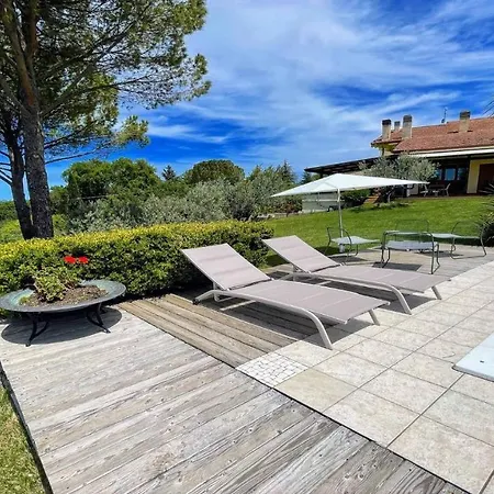 Sole Vino - In Centre Of Italy S Finest Wine And Truffle Areas - Exc Pool *