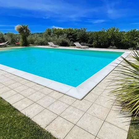 Sole Vino - In Centre Of Italy S Finest Wine And Truffle Areas - Exc Pool *