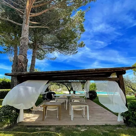 Sole Vino - In Centre Of Italy S Finest Wine And Truffle Areas - Exc Pool Vila *